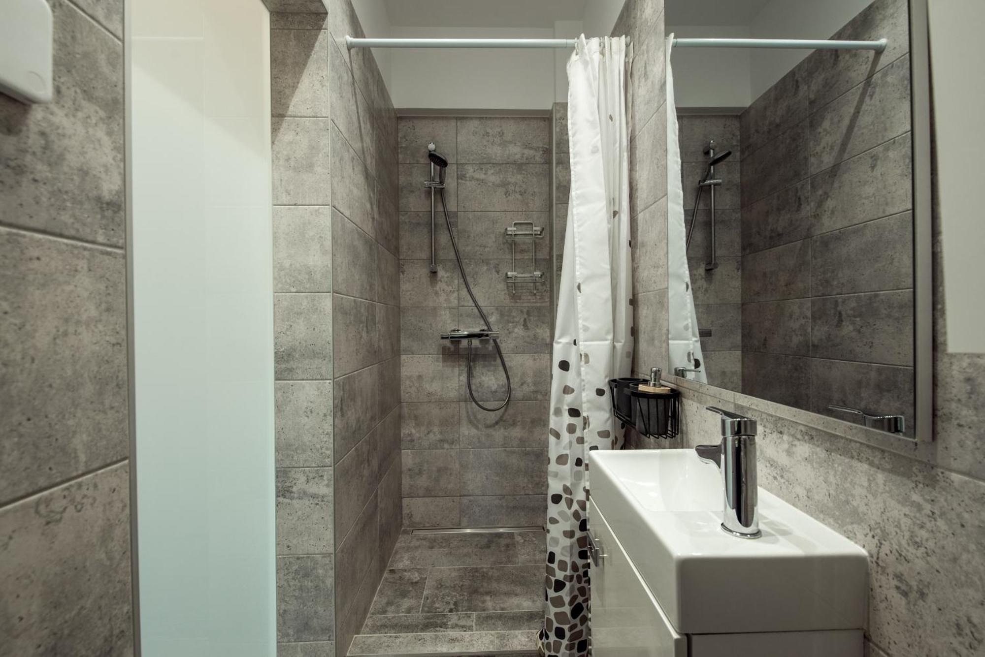Cozy Penthousestudio Cityview W12 Букурещ Екстериор снимка