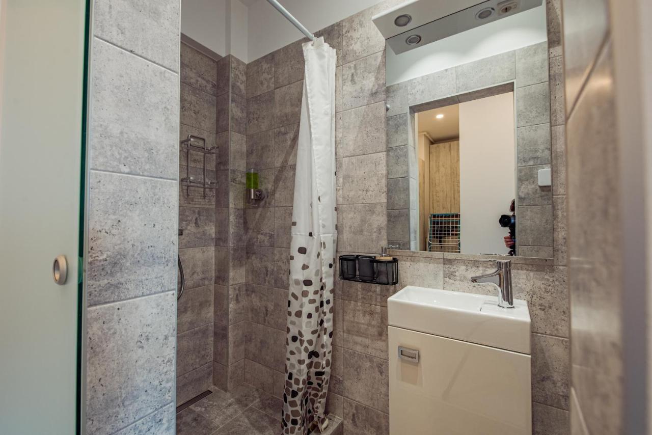 Cozy Penthousestudio Cityview W12 Букурещ Екстериор снимка